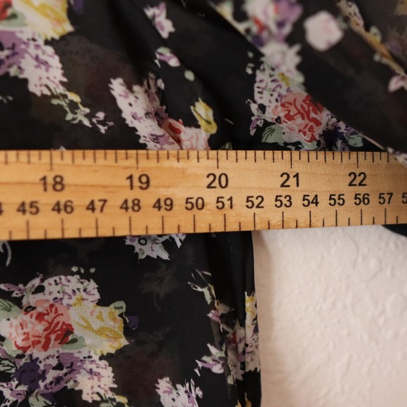 Zenobia Black Floral Print Sheer Blouse Top Women XL 3/4 Sleeve Whimsigoth Fairy - Picture 6 of 10
